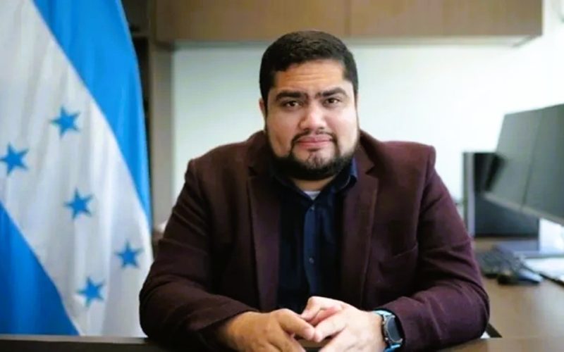 Two months without progress in the case of public funds used for proselytizing in Honduras