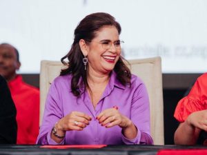 Honduras: Economic Instability and Rixi Moncada’s Plummeting Support