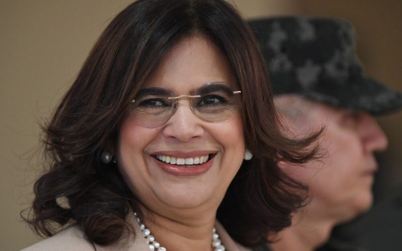 Declining Poll Numbers Spur Rixi Moncada to Propose Credit Bureau Closure